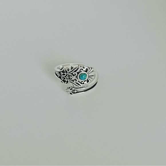 Sterling silver turquoise ring, wrap around ring, wrap around turquoise ring - Picture 2 of 15